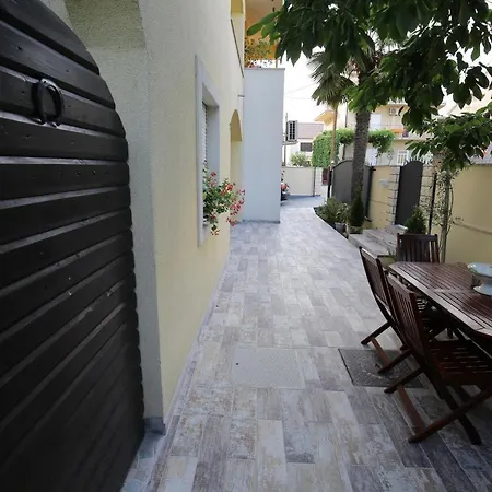 Josip Apartment